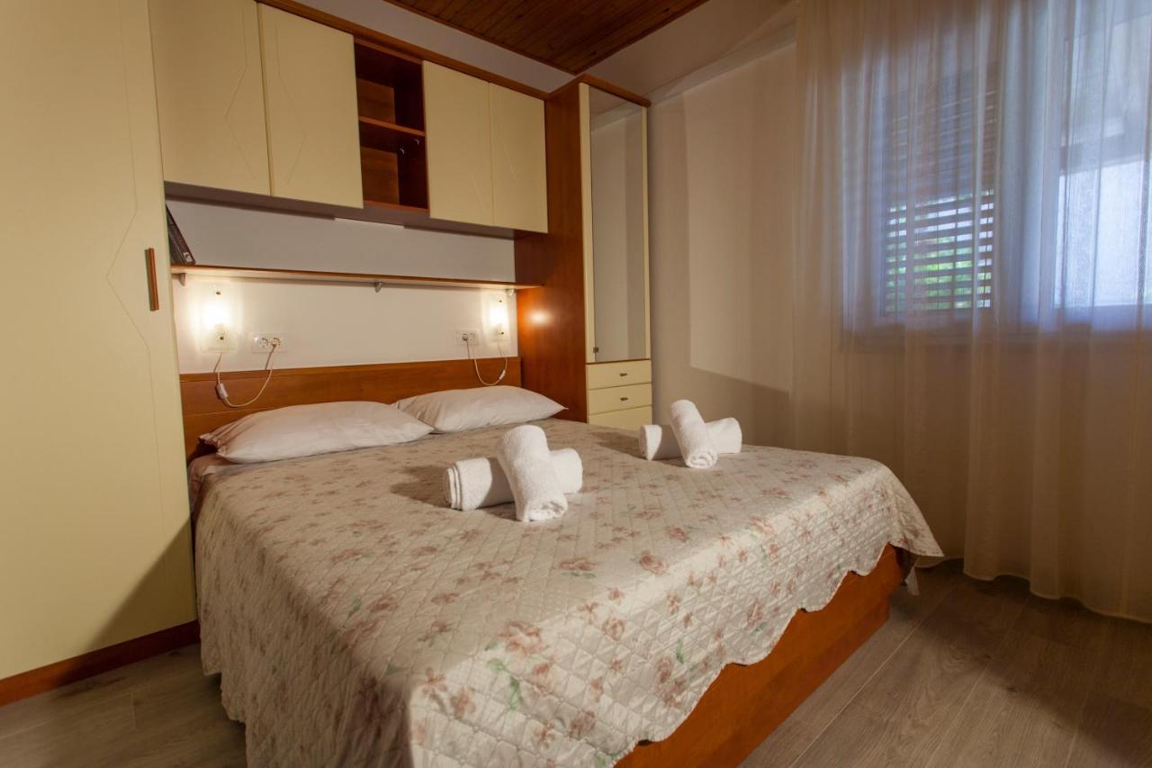 Apartman Budimir Cres Exterior foto